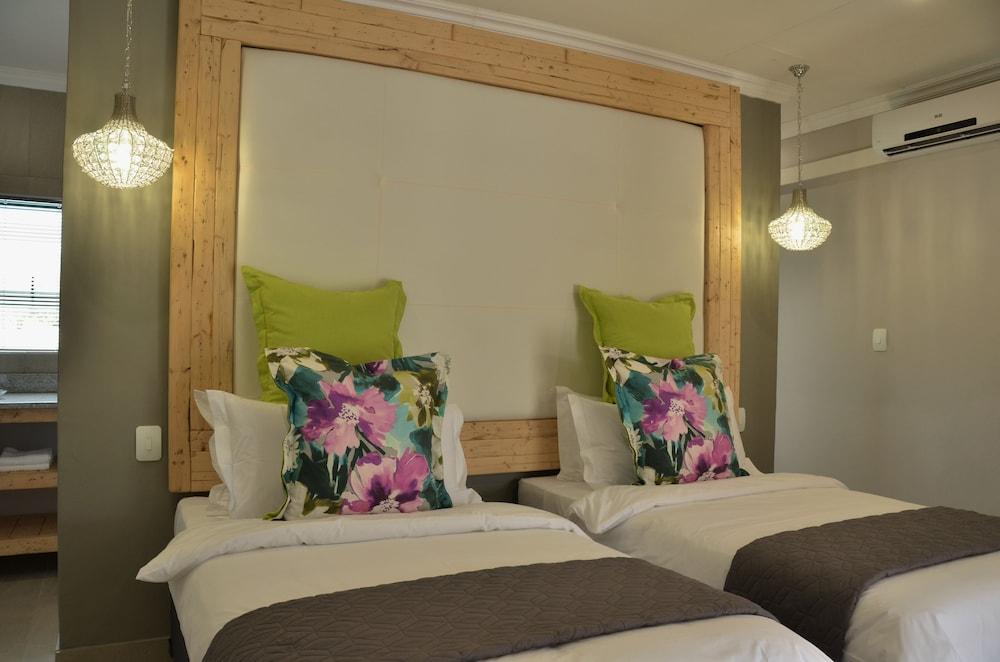 Country Boutique Hotel Уайт Ривър Екстериор снимка