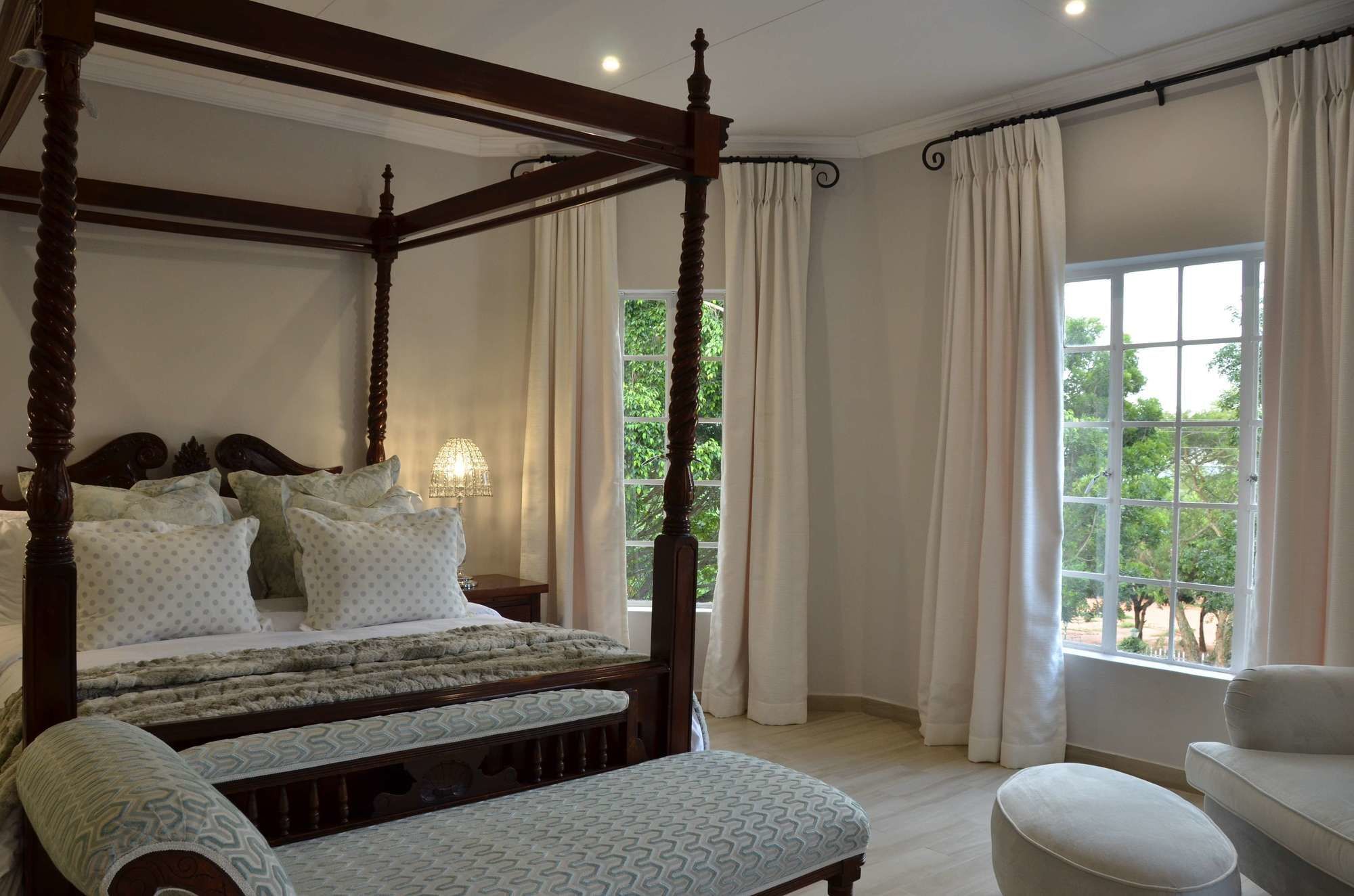 Country Boutique Hotel Уайт Ривър Екстериор снимка
